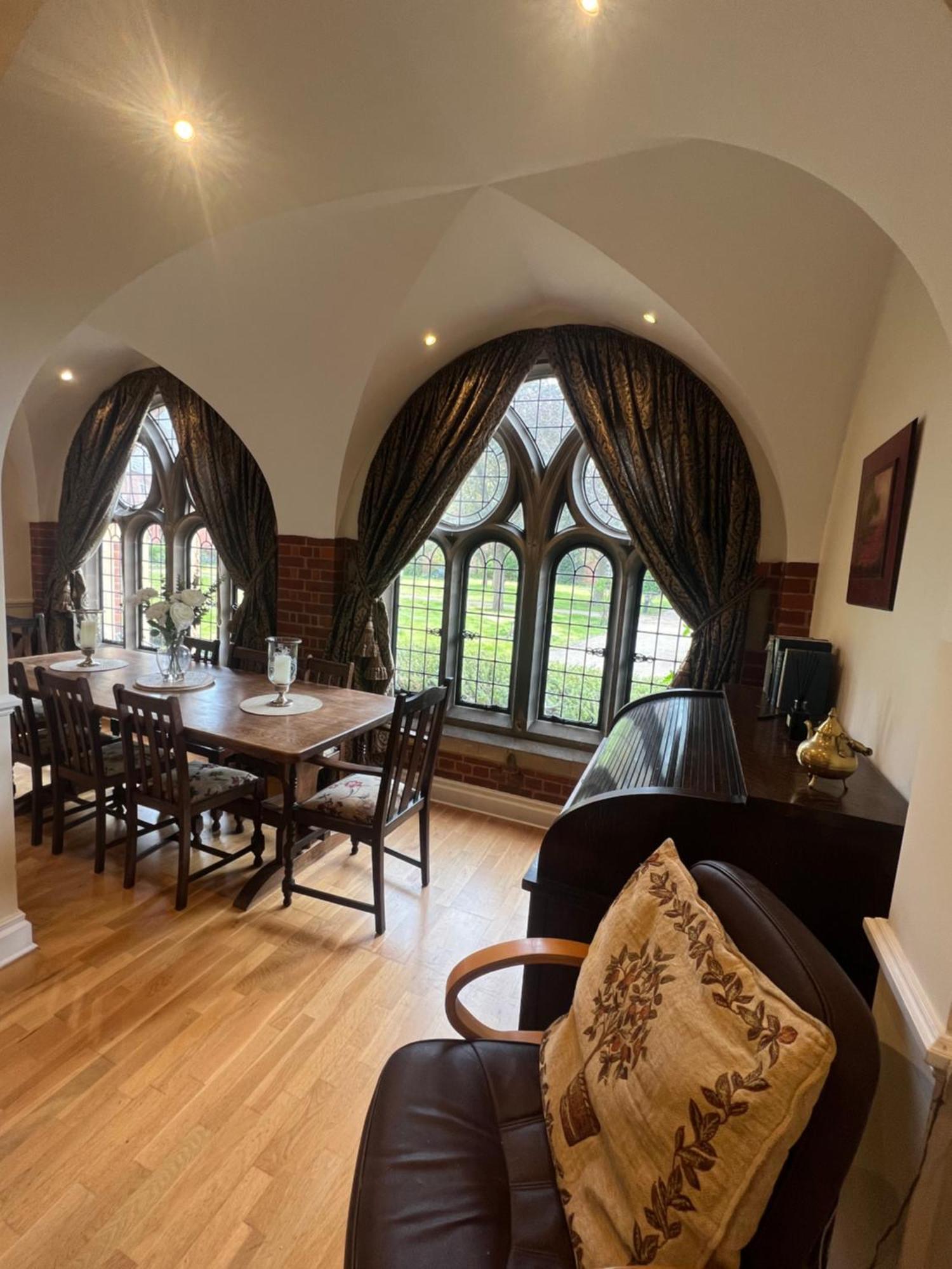 Victorian Convent Apartment Windsor Cameră foto